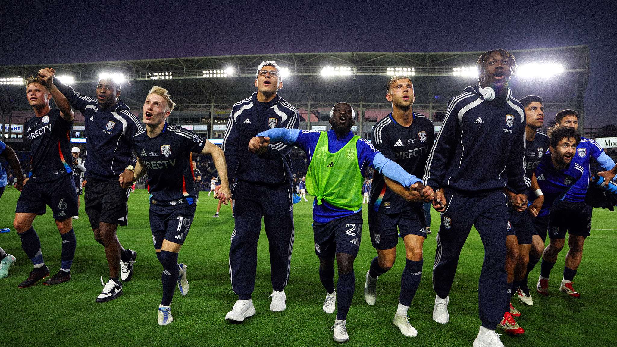 地捕捉到河 地捕捉到河